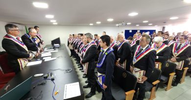 Poderosa Assembleia Estadual Legislativa de São Paulo – PAEL GOB-SP no Oriente de São Paulo.